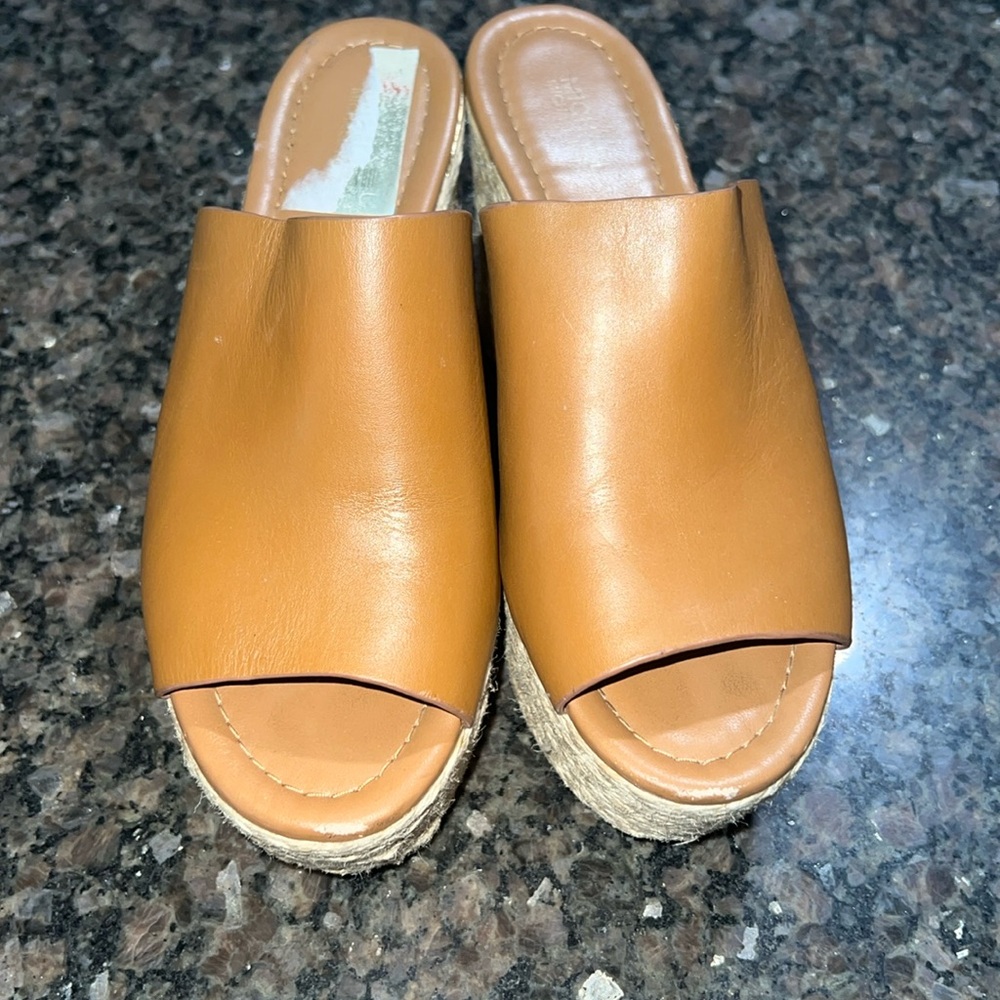 Michael Kors size 6.5
